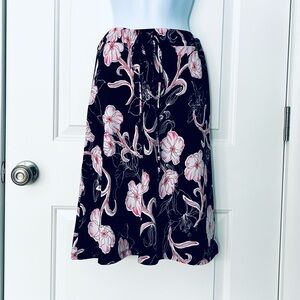 dm bm black pink floral a-line drawstring skirt Size S EUC